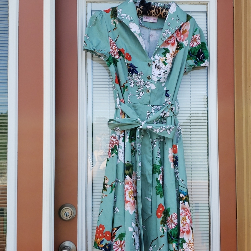 Retro Vintage Style Dress